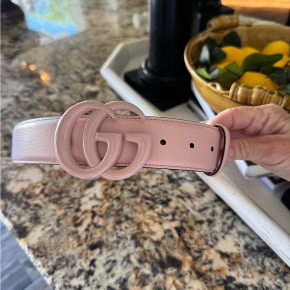 Gucci Pink Belt with Classic Design - Picture 1 of 2